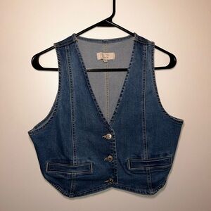 Love Tree Classic Blue Denim Vest